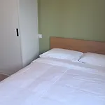 Tulu Apartment Shanghai Xuhui